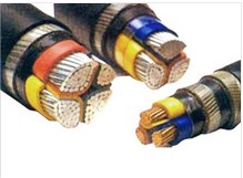 Armoured dust aerial cables